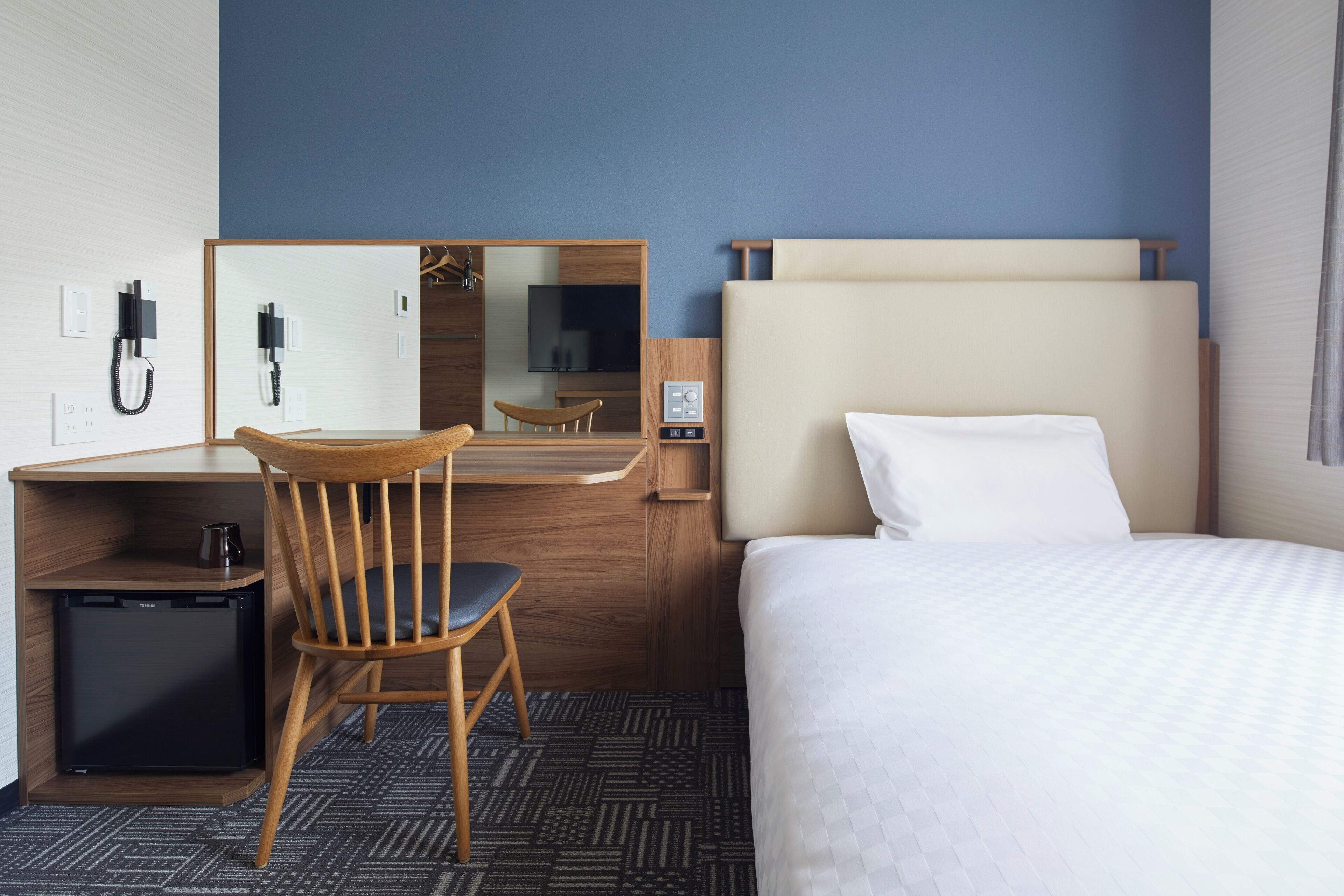 1 bedroom, down duvets, iron/ironing board, free wifi