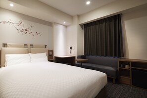 Down duvets, iron/ironing board, free WiFi, bed sheets - JR WEST GROUP VIA INN HAKATAGUCHI EKIMAE (Fukuoka)