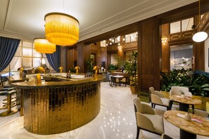 Bar (on property) - Amadria Park Hotel Capital (Zagreb)