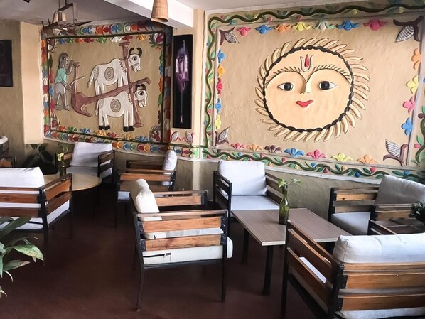 Se sirven desayunos, comidas y cenas 