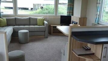 Casa rodante, para no fumadores | Servicio a la habitación