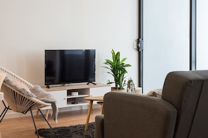 Deluxe Apartment, 2 Bedrooms | Living room | LED TV - Relaxed Brisbane Apartment for Six (West End)