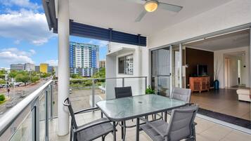 Superior Condo, 4 Bedrooms | Balcony