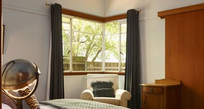 Private and Peaceful 4 Bedroom Retreat