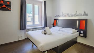 Double Room, 1 Double Bed, Non Smoking | Free WiFi, bed sheets