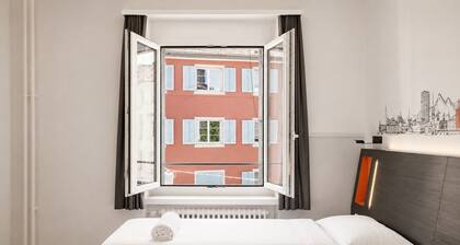 easyHotel ZĂŒrich City Limmatplatz