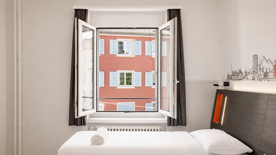 easyHotel Zürich City Limmatplatz