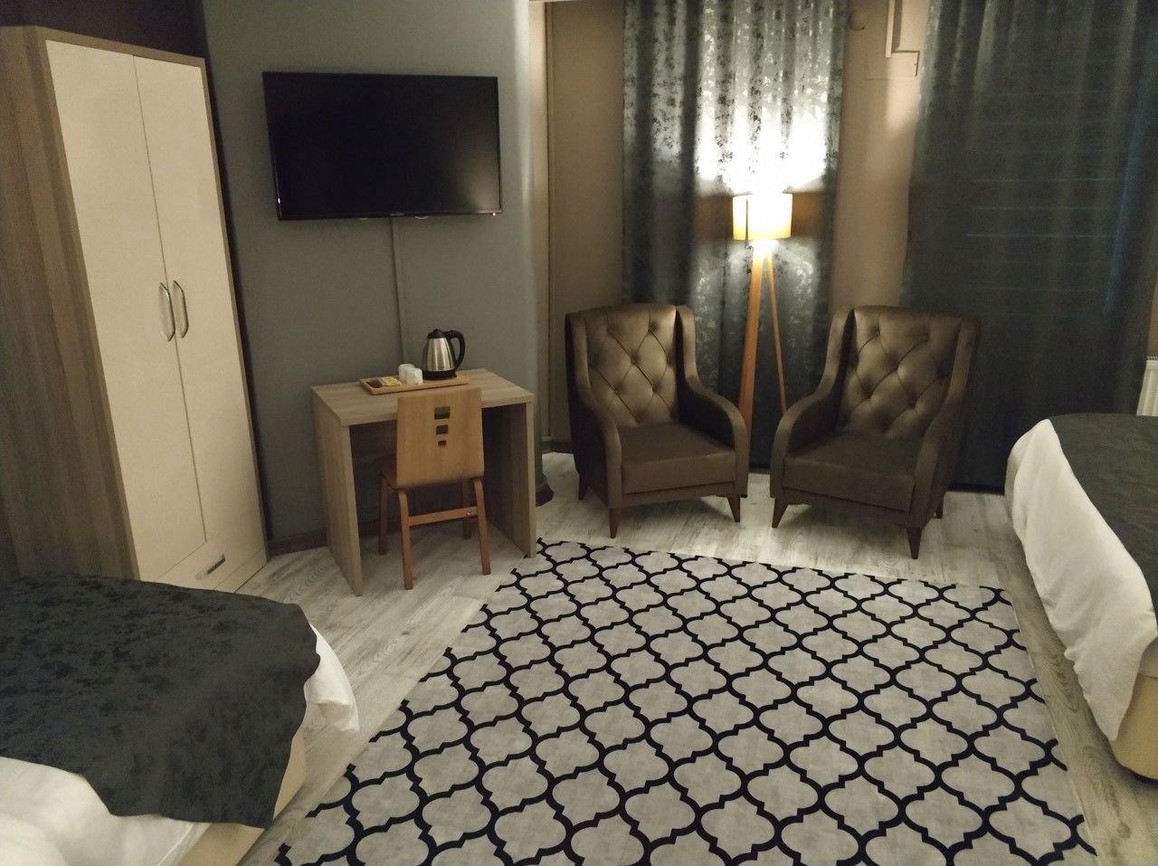 superior room | living area | led tv