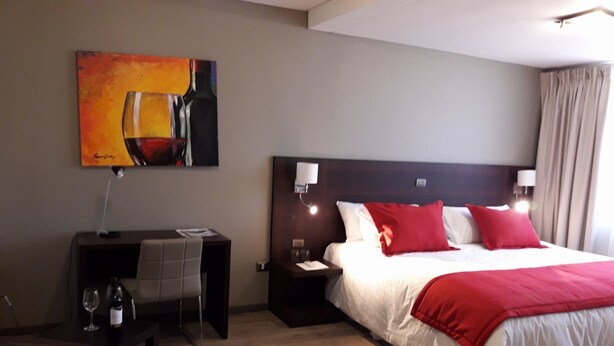 Superior Triple Room, 3 Single Beds, Non Smoking - Hotel Manso de Velasco (San Fernando)