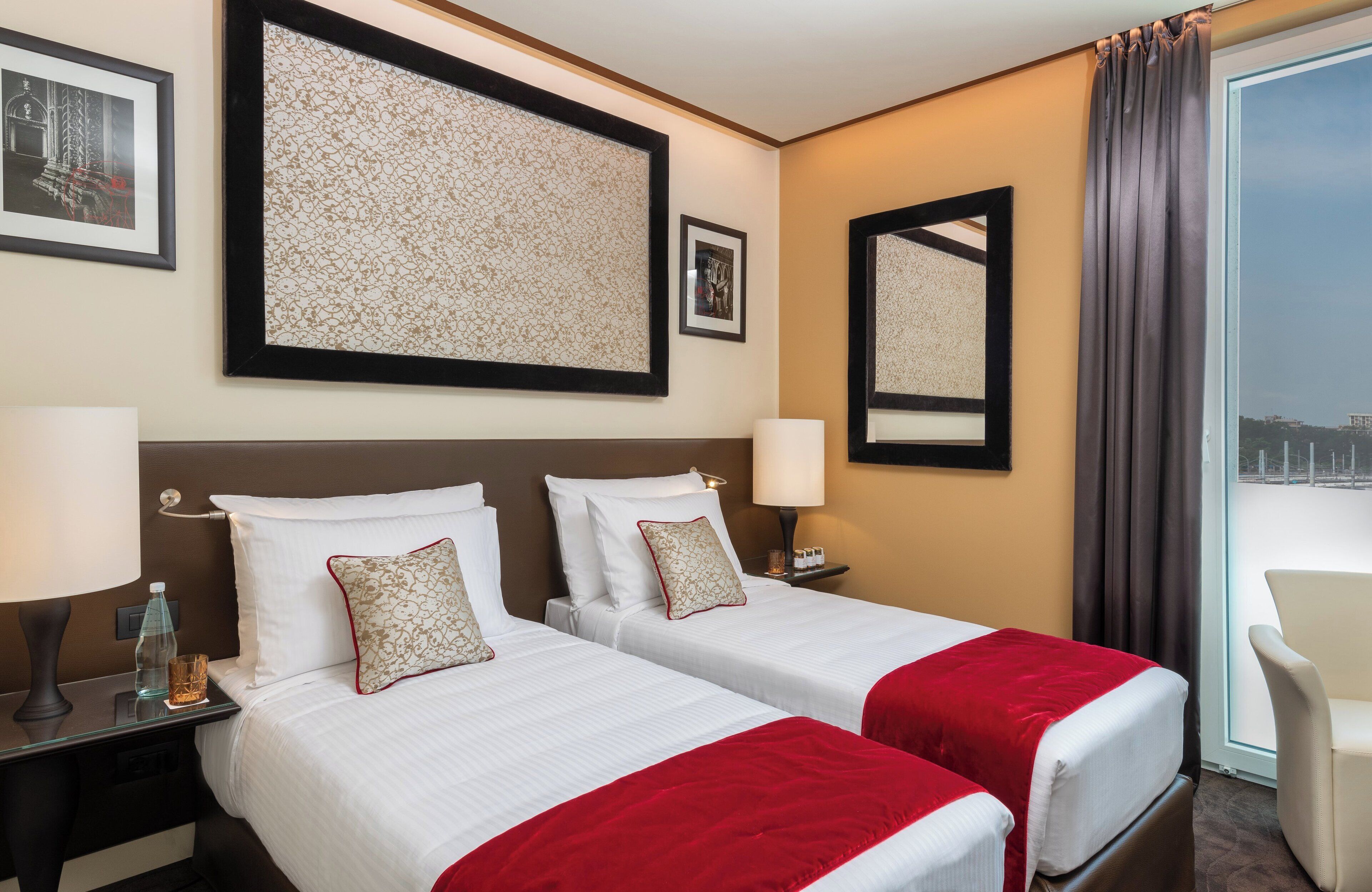 superior room | 1 bedroom, minibar, in-room safe, desk