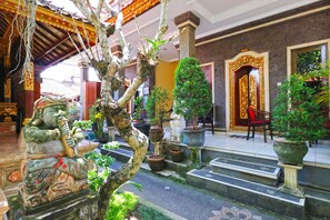 Exterior - Jungut Guest House Ubud (Ubud)