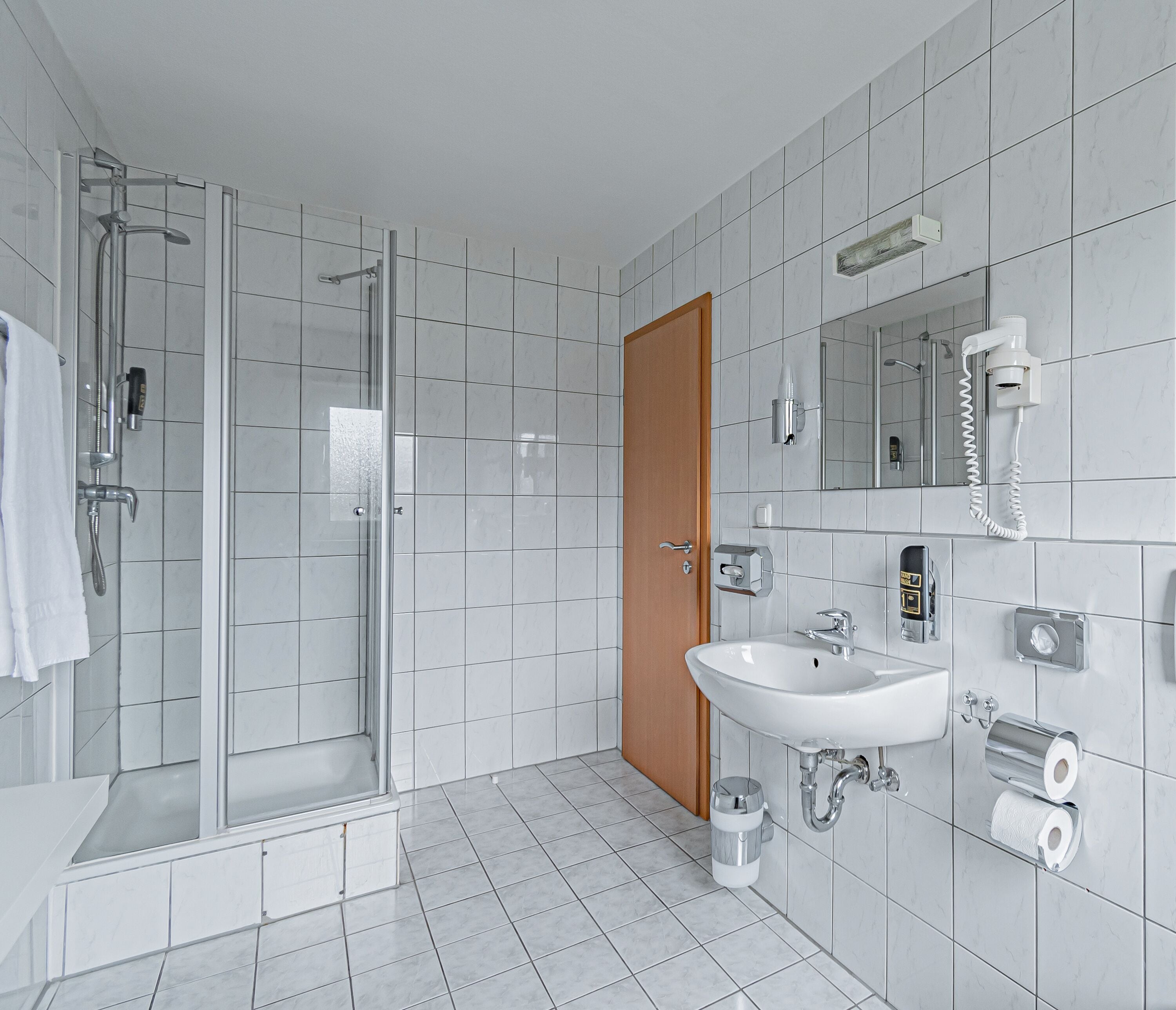 Doppelzimmer | Badezimmer