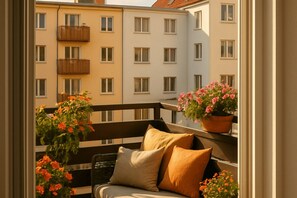 Appartement, 2 slaapkamers | Woonkamer | Een flatscreentelevisie