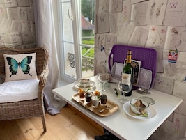 Estúdio, suíte (Le jardinet) | Alimentação e bebidas