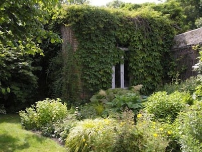 Au Jardin des Deux Ponts