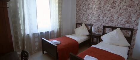 Apartment, 2 Bedrooms | Interior