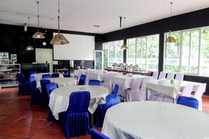 Restaurant - Hotel Popi Pondok Pisang (Ngaglik)
