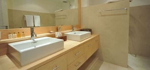 Bathroom - Villa Art (St. Barthelemy)