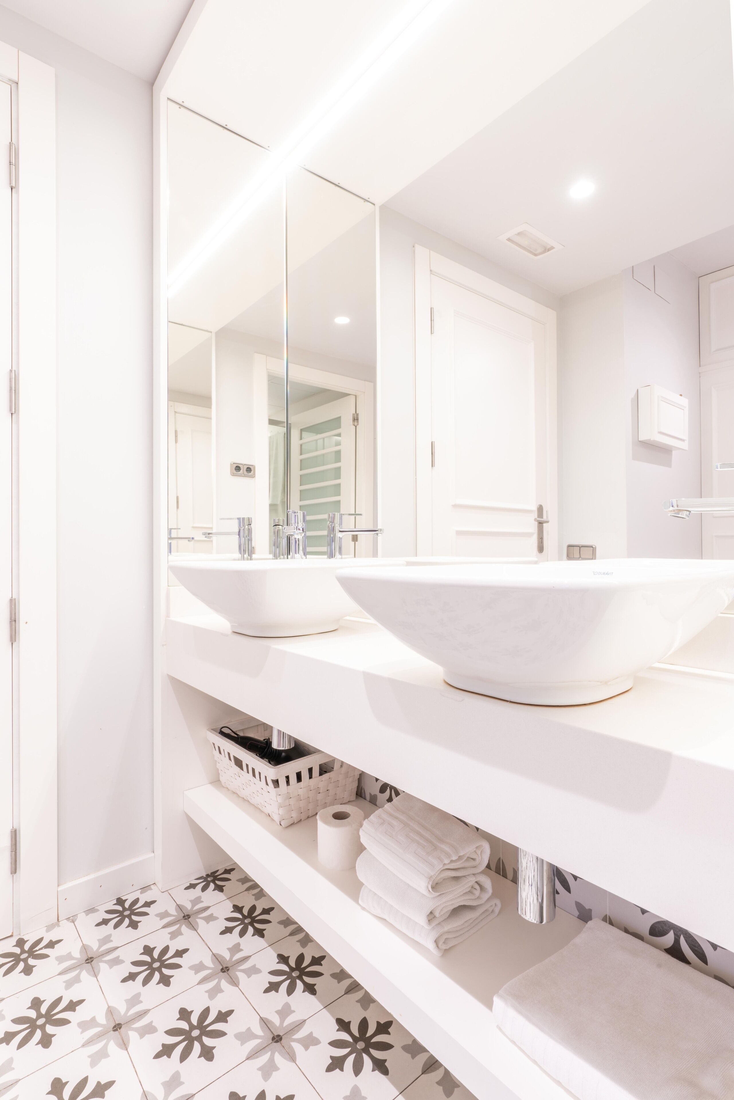 Photo - Serennia Fira Gran Via Exclusive Rooms