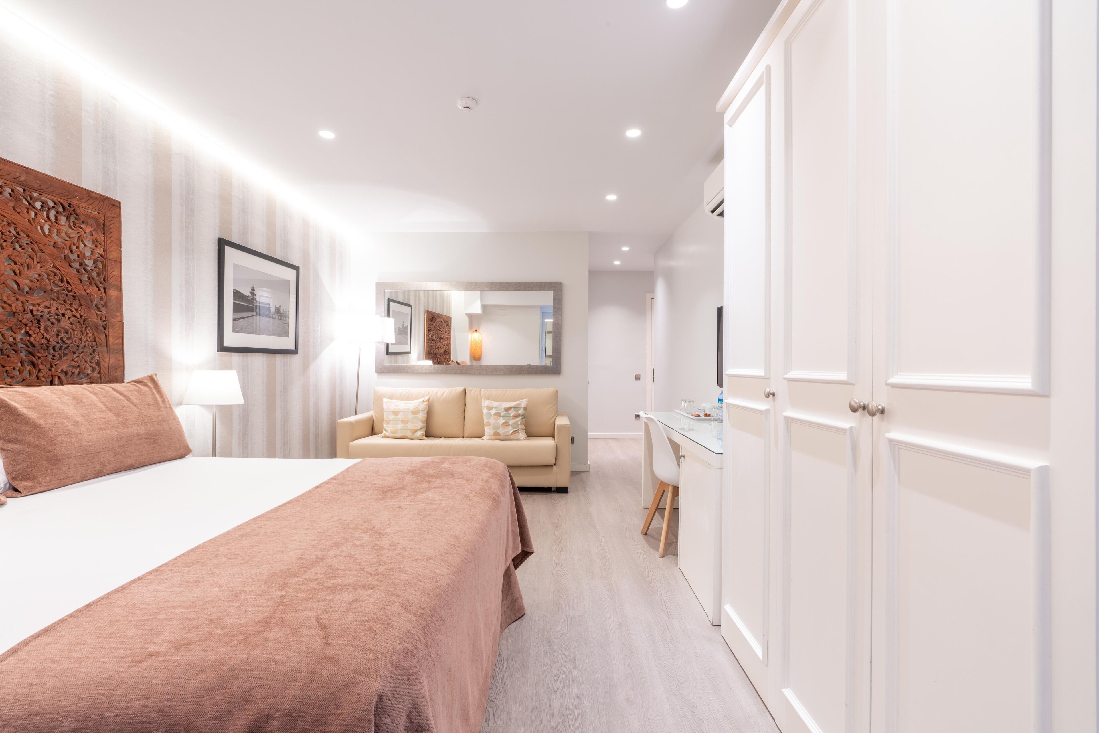 superior double room | in-room safe, desk, soundproofing, iron/ironing board