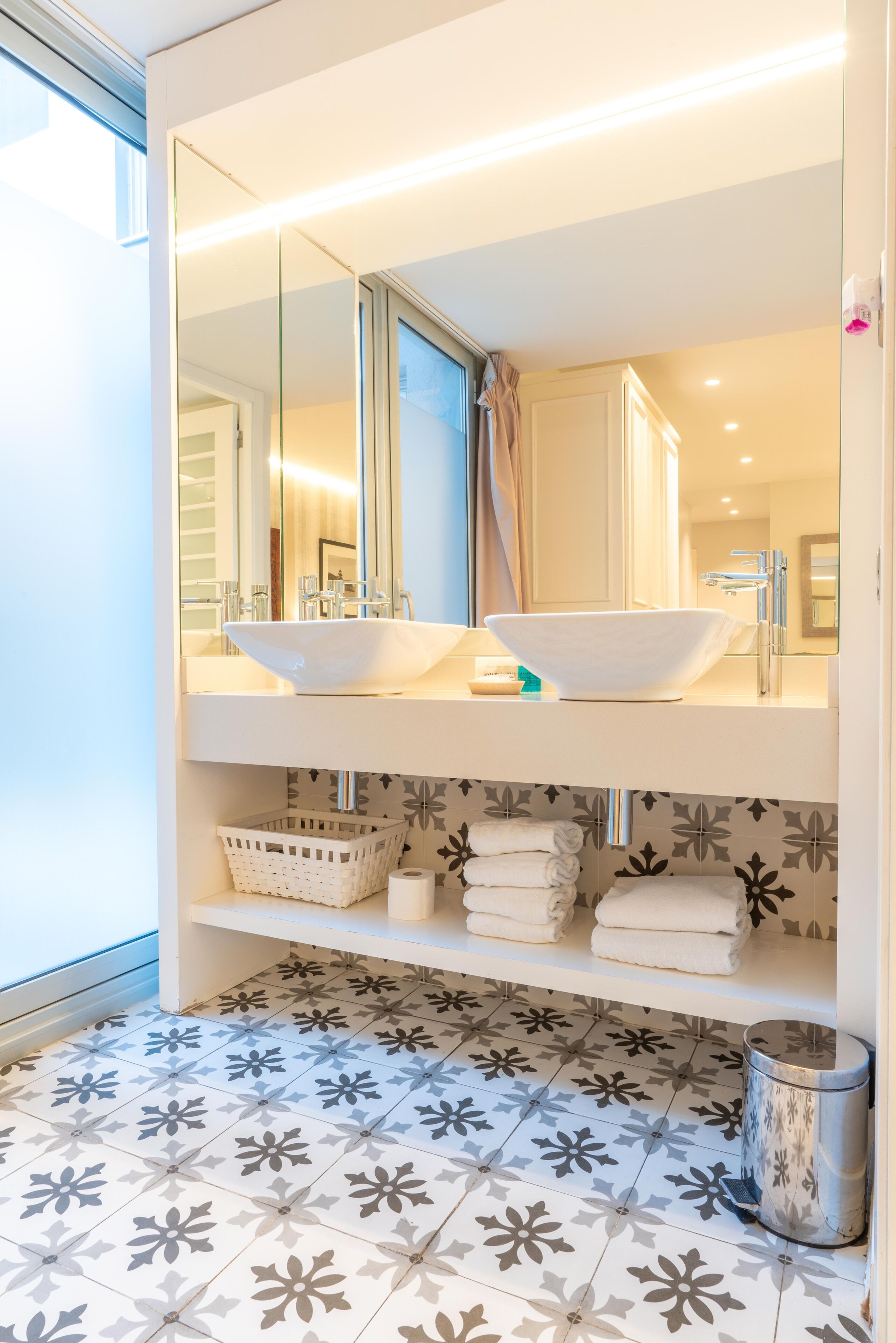 superior double room | bathroom | deep-soaking bathtub, hair dryer, towels