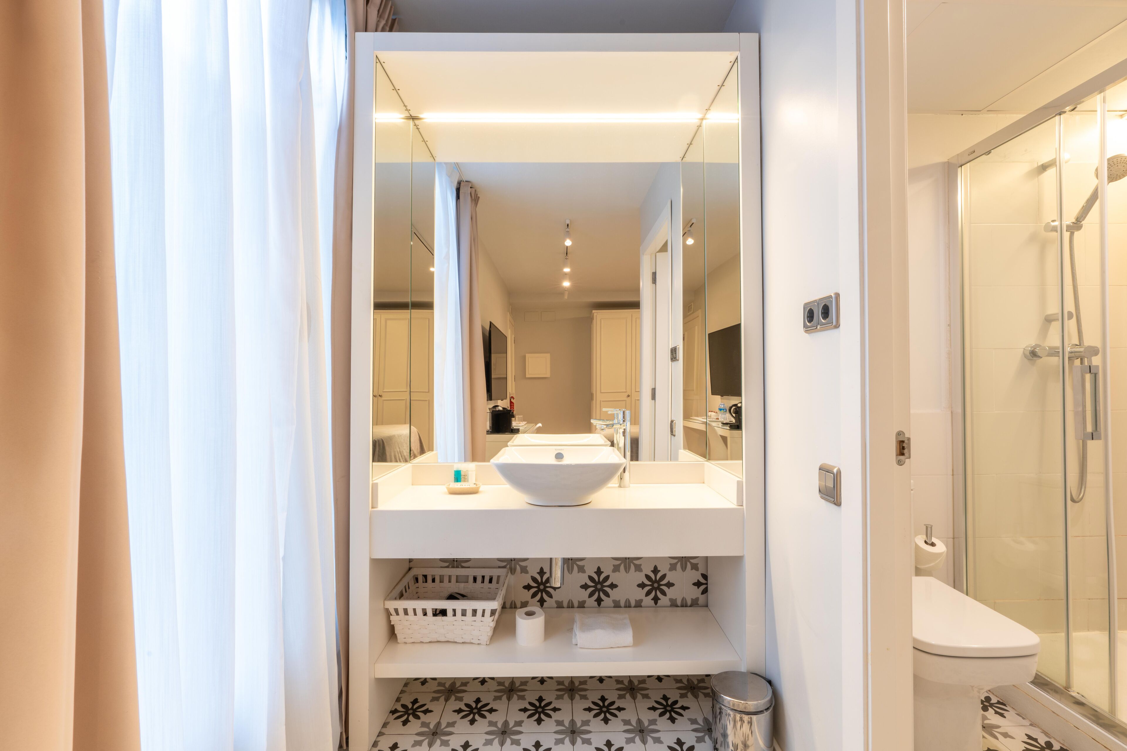 double room | bathroom | deep-soaking bathtub, hair dryer, towels
