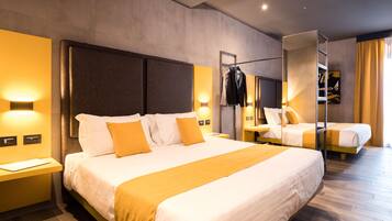 1 bedroom, down duvets, minibar, in-room safe