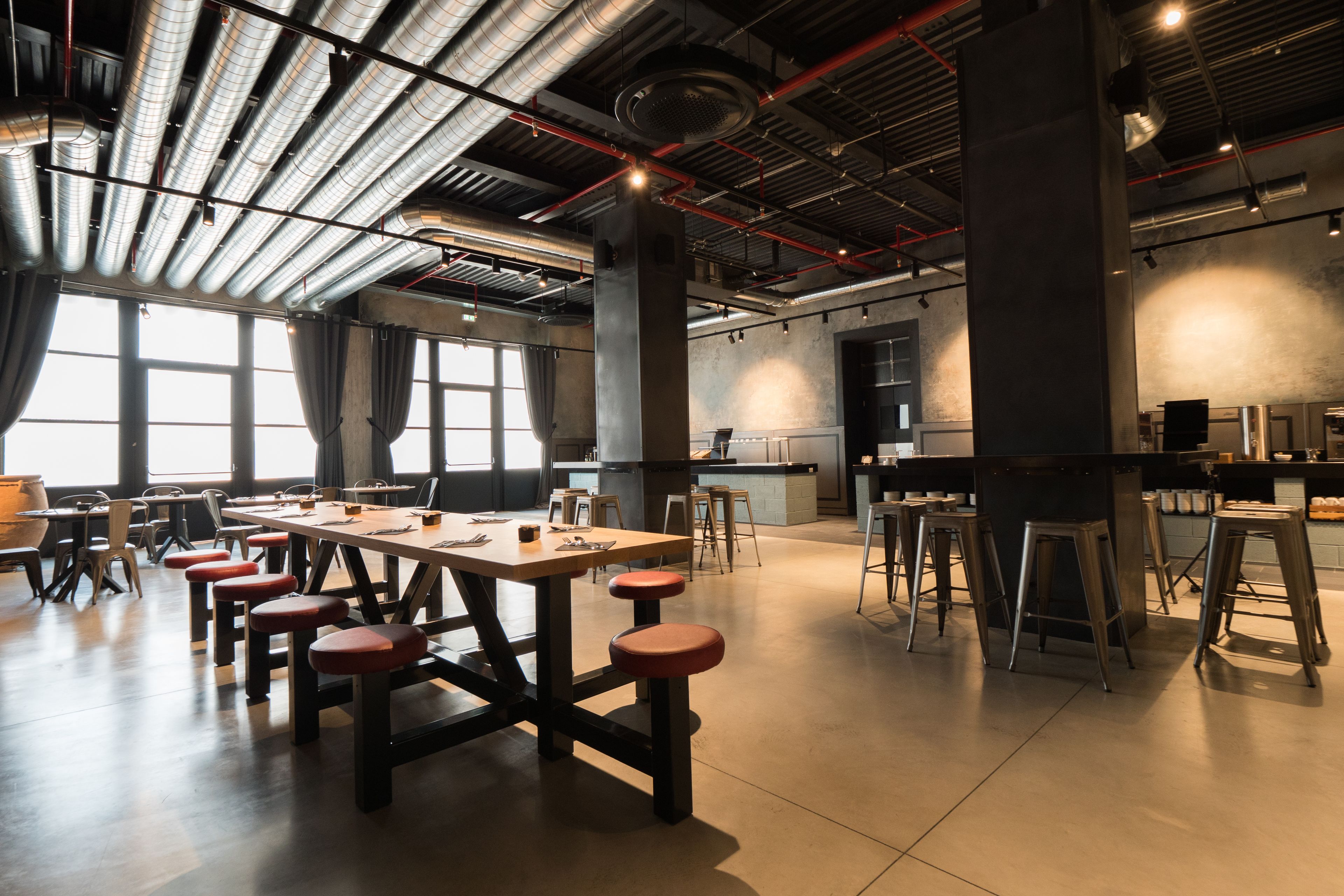 Daily buffet breakfast (EUR 25 per person)