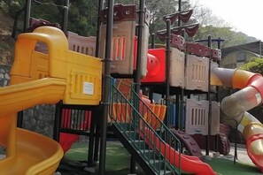 Children’s area - Xinshuangquan Hostel (Beijing)