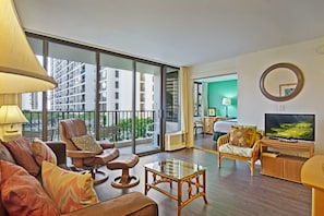 Standard Suite, 1 Bedroom, Resort View | Living area | 40-inch TV with cable channels - Waikiki Banyan By Darmic (Honolulu)