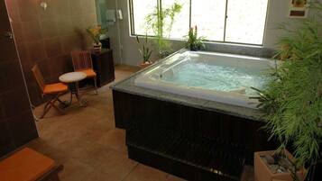 Suite, 1 kingsize-seng | Privat boblebad