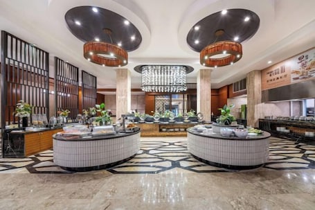 Restaurant. Chengda Hotel