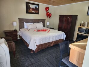 Individually decorated, individually furnished, desk, laptop workspace