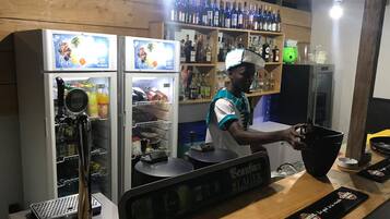 2 quầy bar/khu lounge