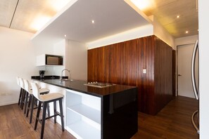 Condo, 2 Bedrooms | Private kitchen | Full-size fridge, oven
