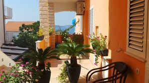 Lägenhet - 1 sovrum - terrass - viss havsutsikt (Nr.3) | Terrass/Patio