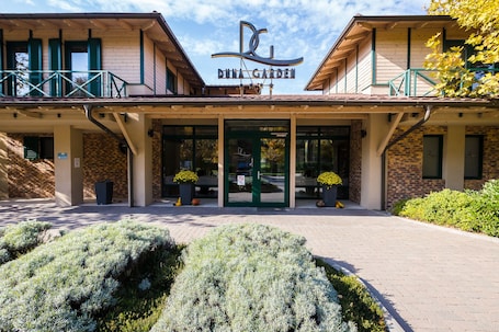 Entrada de la propiedad. Duna Garden Hotel