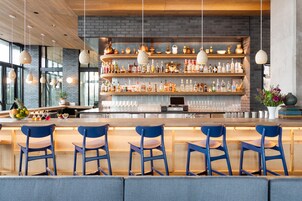 Se sirven cenas y cocina india 