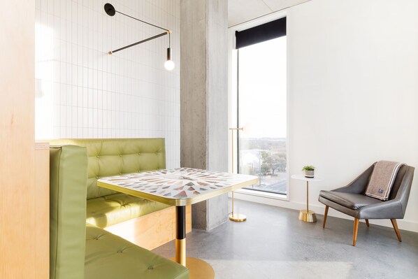 Essbereich im Zimmer