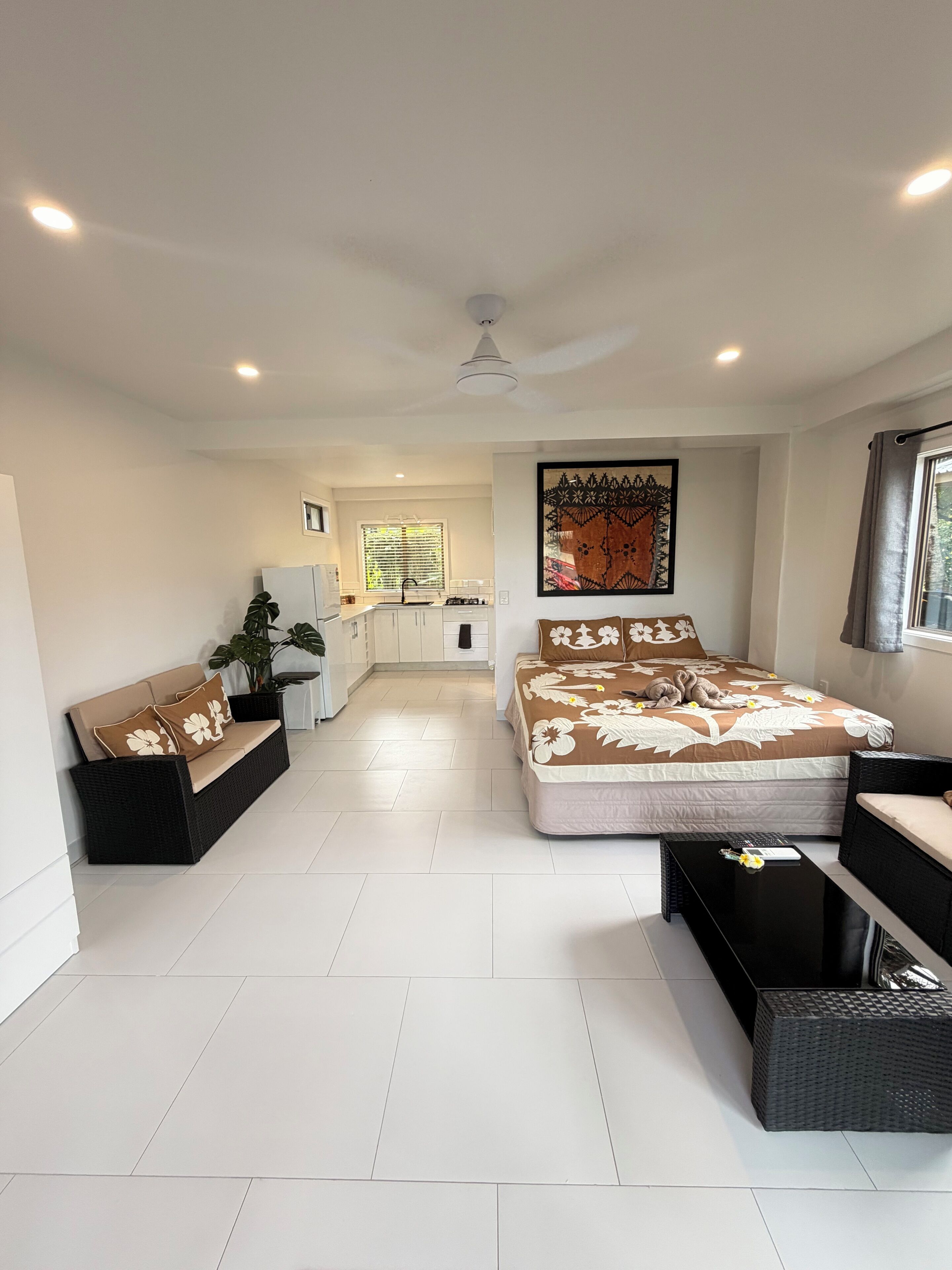 Lagoon View Villa G | 1 bedroom, in-room safe, individually decorated, individually furnished