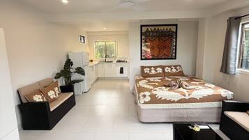 Lagoon View Villa G | 1 Schlafzimmer, Zimmersafe, individuell dekoriert