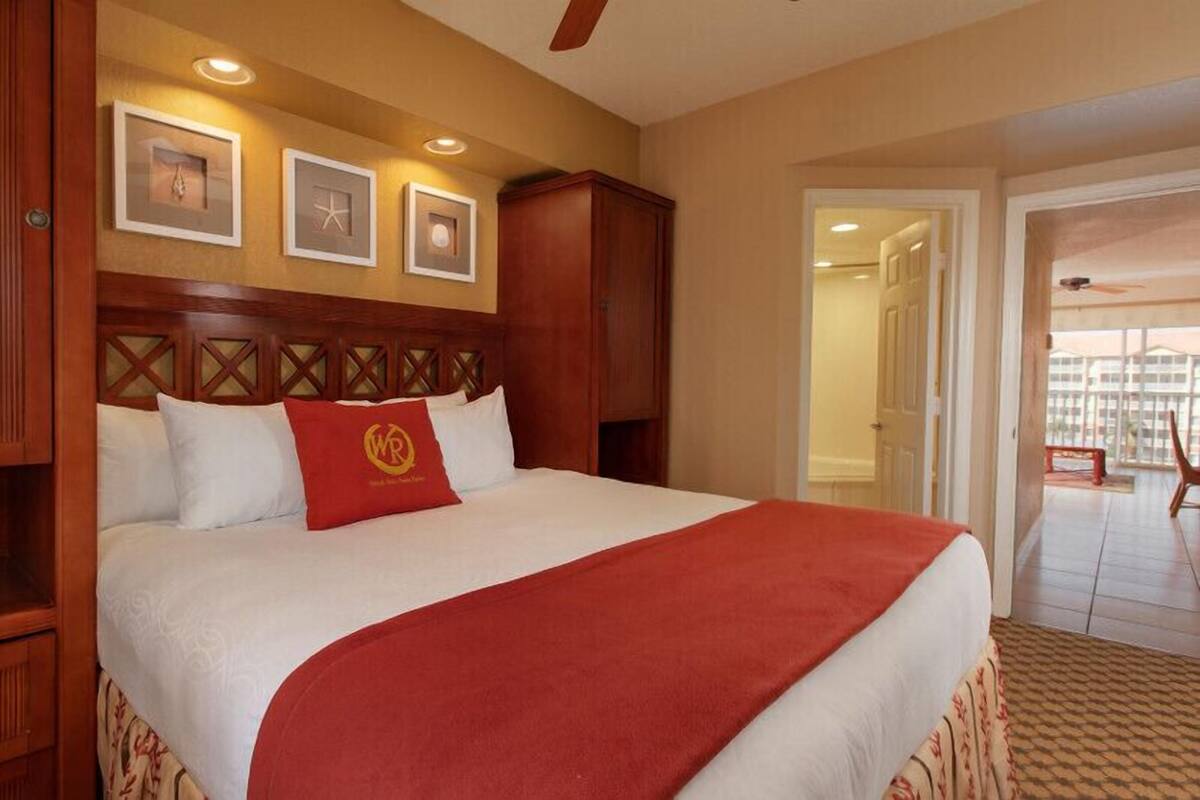 In-room safe, desk, blackout curtains, soundproofing