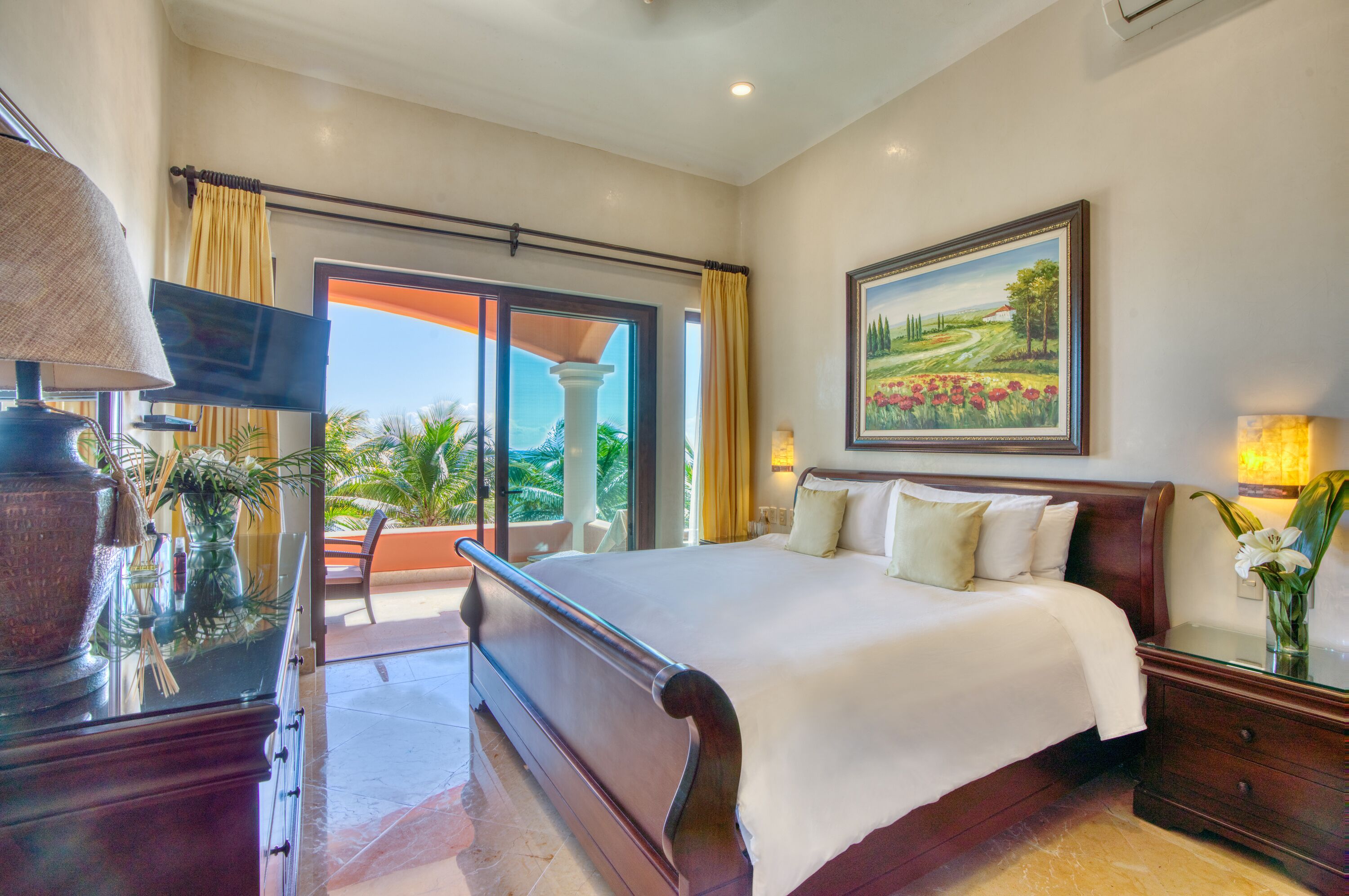 Hacienda Caracol up to 24 Guests | Cofres nos quartos, individualmente decorados