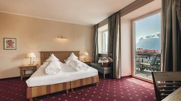Superior-Zimmer, Bergblick | Zimmersafe, Verdunkelungsvorhänge, kostenloses WLAN