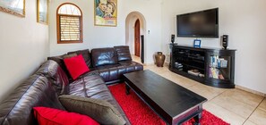 Tévé és DVD-lejátszó