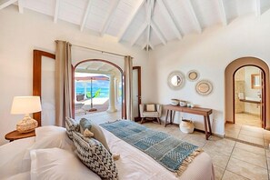 4 bedrooms, free WiFi