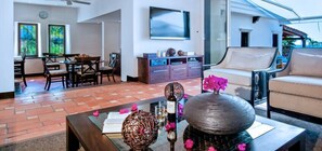 Fernseher, DVD-Player