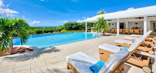 Villa Encore