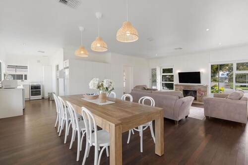 28 Ozone Street, Victor Harbor