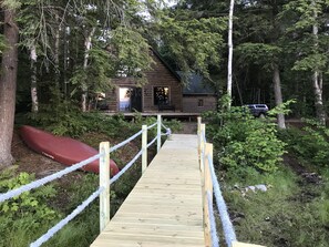 Property grounds - Private paddling, Deck, Dock, Fishing,fire pit, wood Fire place! Kayaks & boats! (Wetmore)